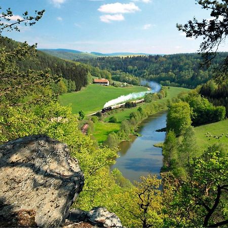 MuldenhammerOk Ferien - Altes Bahnhausアパートメント エクステリア 写真